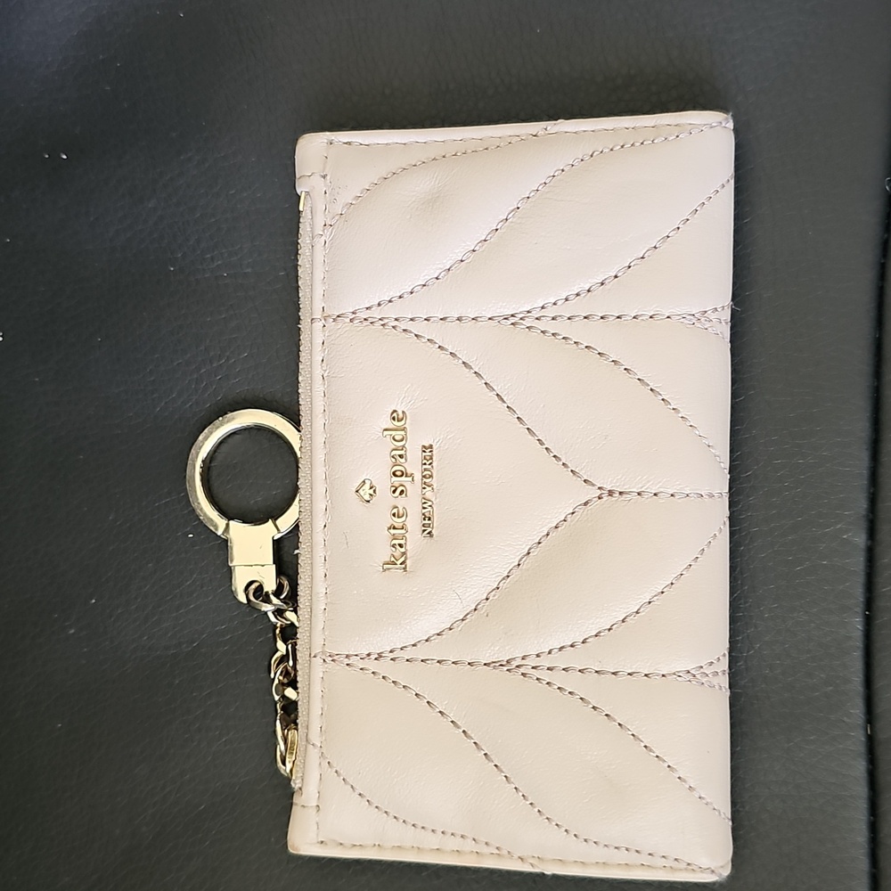 Kate Spade Briar Lane Mikey Quilted Cream Keychain Wallet